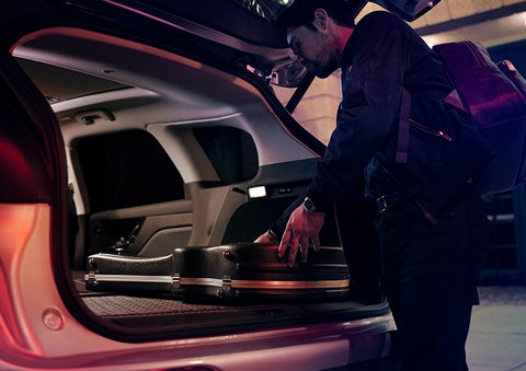 The driver of a 2024 Lincoln Corsair® SUV is shown selecting the drive mode. | Star Lincoln in Southfield MI