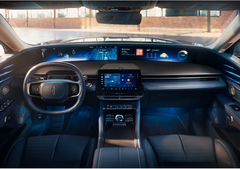The panoramic display is shown in a 2024 Lincoln Nautilus® SUV. | Star Lincoln in Southfield MI