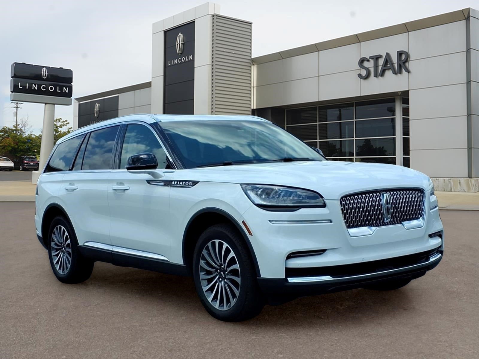 2024 Lincoln Aviator